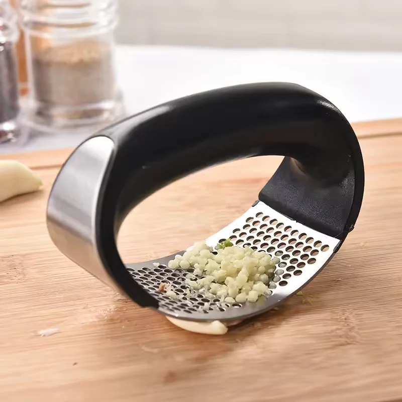Handgehaltener Knoblauchzerkle – Kitchen Gadgets Oxo Bewertung und Preis